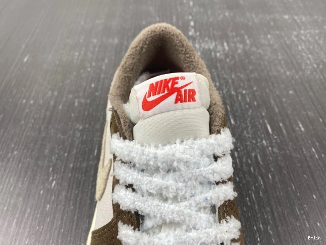 Boostmaster lin Retro 1 Air Low the of Rabbit Jordan OG Year DV1312-200 0703